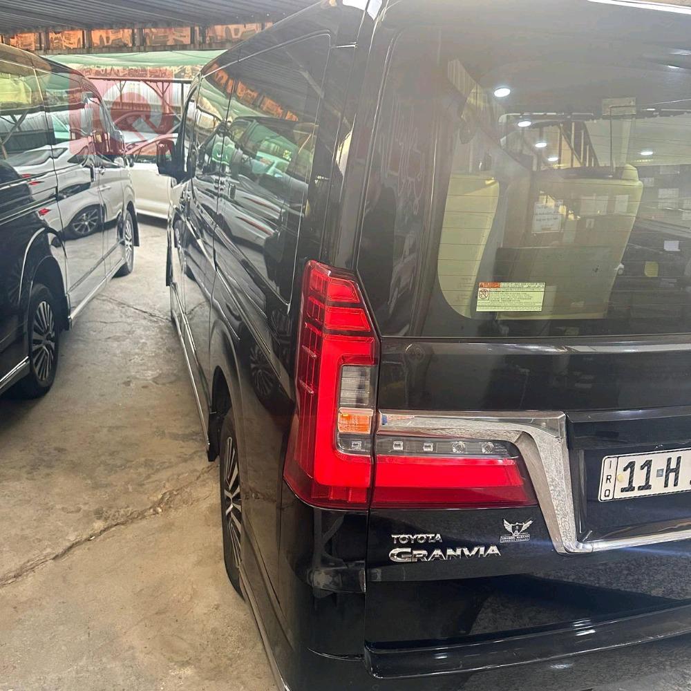 Toyota Granvia